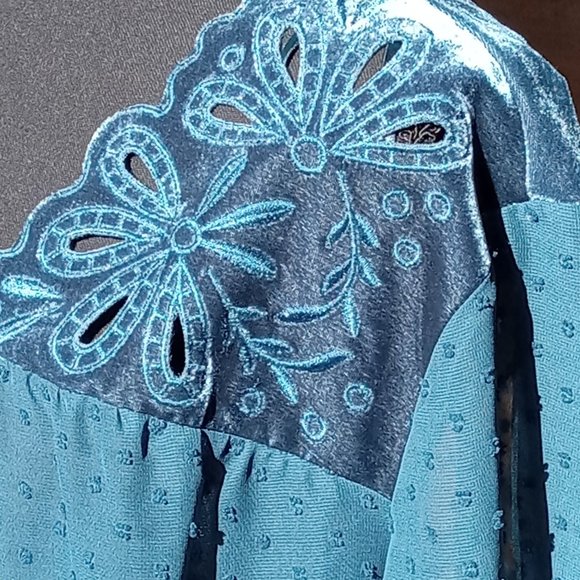 Blue sheer laser velour cut embellished top - Picture 7 of 13